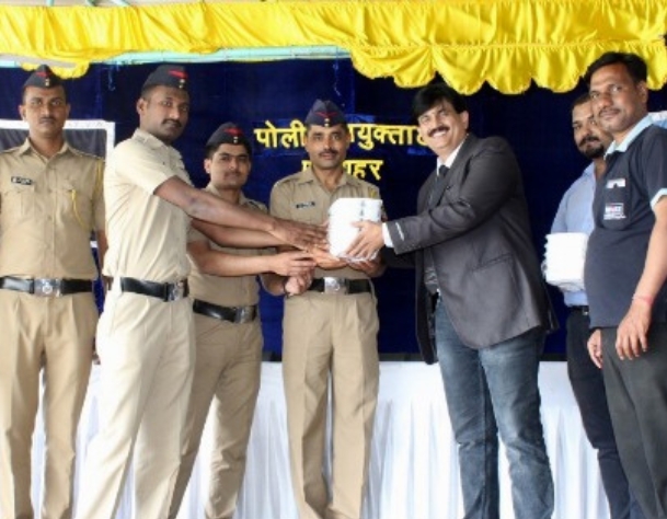 Food Distribution to Police